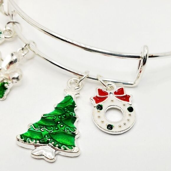 Silver Christmas Charm Bangle Bracelet - Picture 4 of 9